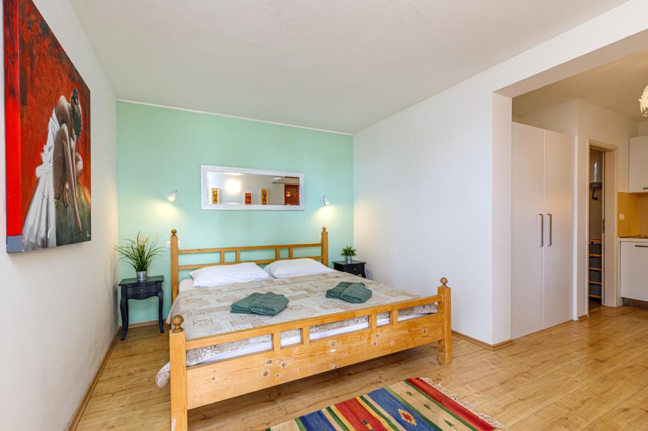 Al Mare Apartments Rovinj Zewnętrze zdjęcie